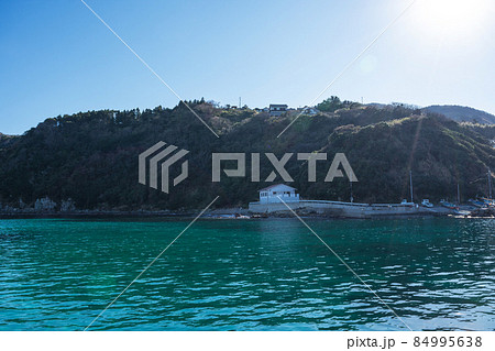 島根半島　四十二浦　秋の魚瀬浦 84995638