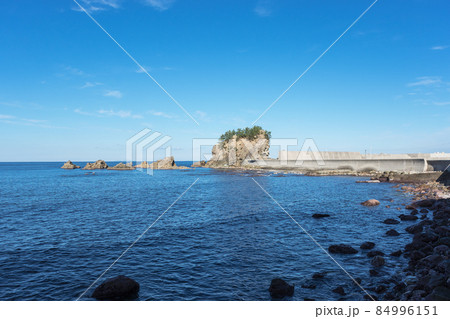 島根半島　四十二浦　秋の魚瀬浦 84996151