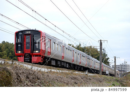 鹿児島本線を行く813系普通電車6両 鹿児島本線を行く813系普通電車6両 84997599