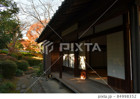 秋の杵築城下町　武家屋敷 84998352