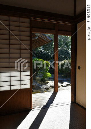 秋の杵築城下町　武家屋敷 84998516