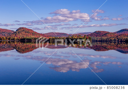Lac-Superieur, Mont-tremblant, Quebec, Canada 85008236