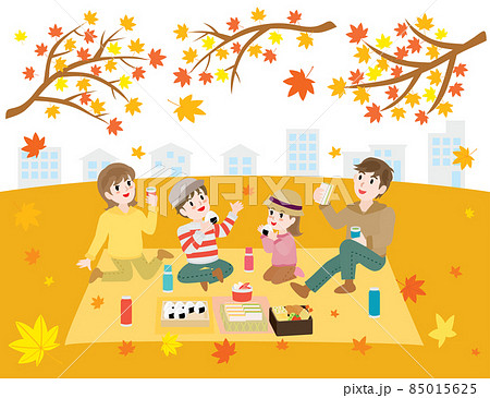 紅葉狩りをしながらお弁当を食べる家族 紅葉狩りをしながらお弁当を食べる家族 85015625