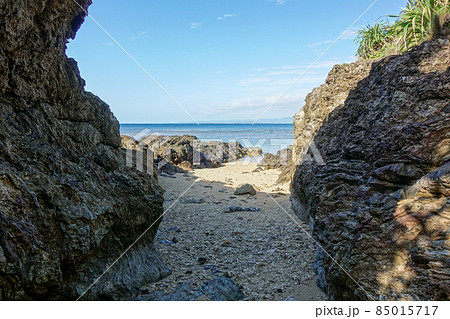 沖縄県　石垣島　琉球観音埼灯台 85015717