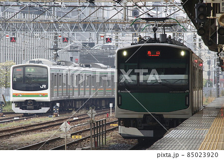 宇都宮駅にて並ぶ宇都宮線205系・烏山線アキュム 宇都宮駅にて並ぶ宇都宮線205系・烏山線アキュム 85023920