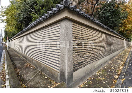 京都 渉成園の築地塀 京都 渉成園の築地塀 85027353