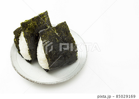 おにぎり 白バック おにぎり 白バック 85029169