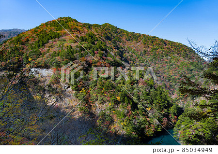 静岡県榛原郡川根本町 紅葉の寸又峡 静岡県榛原郡川根本町 紅葉の寸又峡 85034949