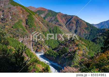 静岡県榛原郡川根本町 紅葉の寸又峡 静岡県榛原郡川根本町 紅葉の寸又峡 85034961