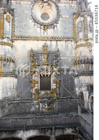 ポルトガルの世界遺産、トマールのキリスト教修道院〜紋章(Convento de Cristo) ポルトガルの世界遺産、トマールのキリスト教修道院〜紋章(Convento de Cristo) 85036716