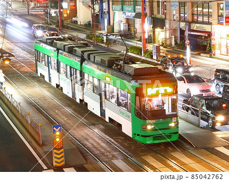 広島市を走る広島電鉄、路面電車 広島市を走る広島電鉄、路面電車 85042762