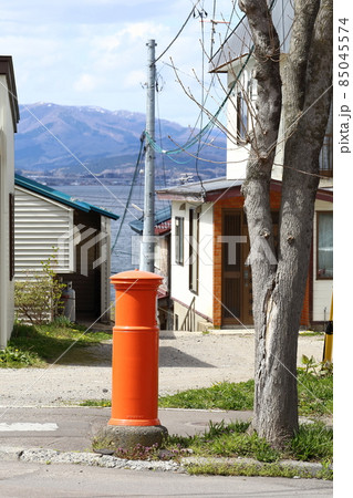 北海道 函館 丸ポストのある風景(舟見町付近) 北海道 函館 丸ポストのある風景(舟見町付近) 85045574