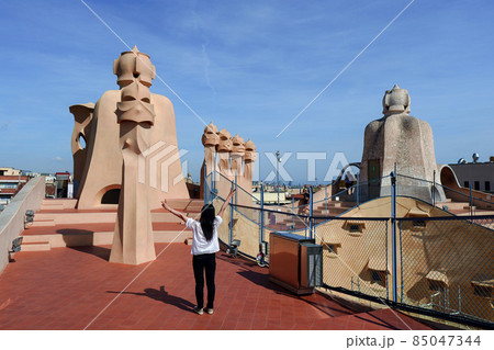 バルセロナ、カサ・ミラ (Casa Milà) バルセロナ、カサ・ミラ (Casa Milà) 85047344