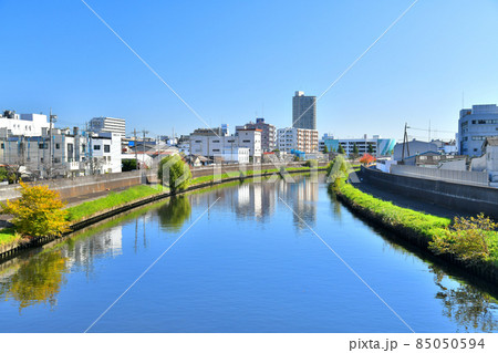 蓮根橋/新河岸川より下流方向を望む(東京都板橋区)【2021.11】 蓮根橋/新河岸川より下流方向を望む(東京都板橋区)【2021.11】 85050594
