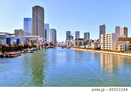 朝潮大橋／朝潮運河より朝潮橋、晴海トリトンスクエア方向を望む(東京都中央区)【2021.12】 85052288