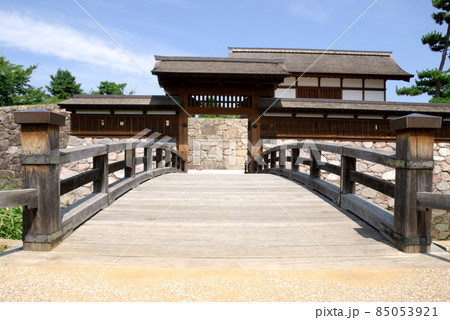 松代城跡 本丸太鼓門と太鼓門前橋 85053921