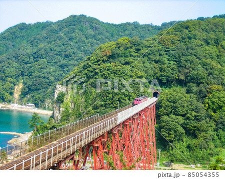 《兵庫県》山陰本線 旧余部鉄橋を渡る列車 2006年 《兵庫県》山陰本線 旧余部鉄橋を渡る列車 2006年 85054355