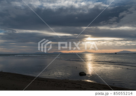 網走海岸の朝焼け 網走海岸の朝焼け 85055214