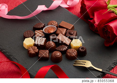 感謝の気持ちを贈るチョコレートギフト 85055368