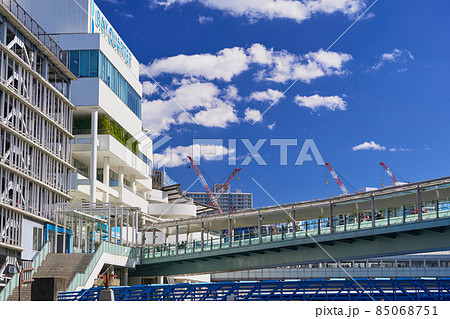 横浜駅東口付近の景色 横浜駅東口付近の景色 85068751