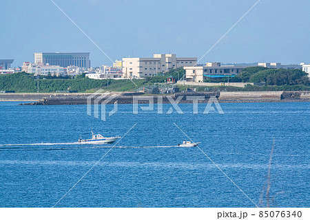 Sunny view of boat, building in the Penghu Island 85076340