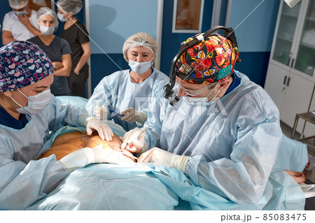 A team of surgeons is fighting for life, for a real operation, for real emotions. The intensive care team is fighting for the life of the patient. Saving life, the struggle for life 85083475