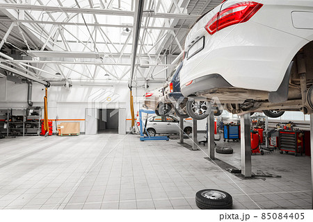 Repair and maintenance of the car engine in the service. Repair and maintenance of the car engine in the service. 85084405