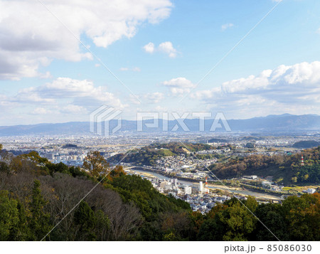 信貴山から見る奈良の市街地 信貴山から見る奈良の市街地 85086030