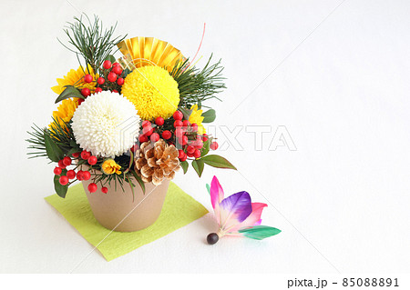お正月の生け花 85088891