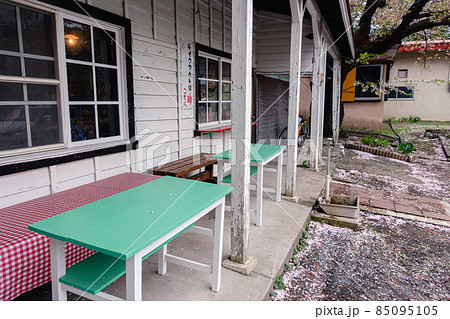津軽鉄道旧芦野公園駅舎 津軽鉄道旧芦野公園駅舎 85095105