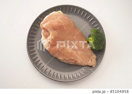 鶏むね肉　鶏肉　生肉　リーズナブル　ヘルシー　食材 85104958