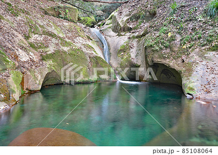 【龍鎮の滝】 奈良県宇陀市室生大野 【龍鎮の滝】 奈良県宇陀市室生大野 85108064