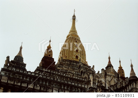 アーナンダ寺院（オールドバガンの城壁外･東／ミャンマー･バガン地区） 85110931