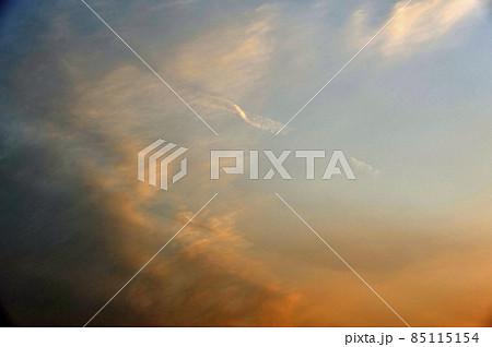 夕景　青空と雲 85115154