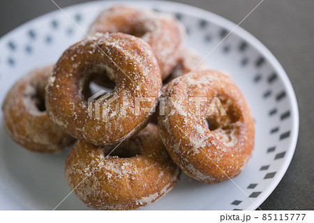 手作りドーナツ 85115777