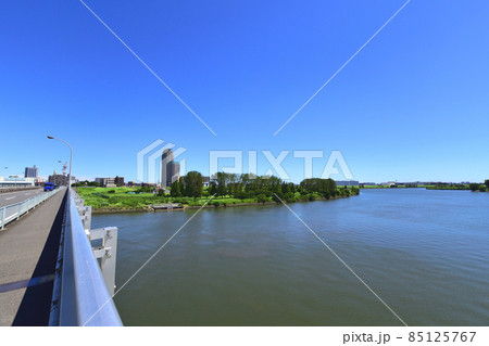 東京都、隅田川の風景 85125767