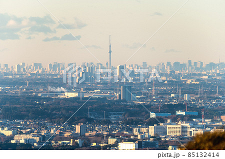 茨城県土浦市　朝日峠展望所から撮影した早朝のスカイツリー 85132414