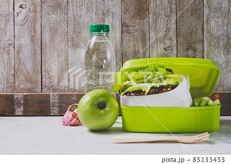 bottle water apple lunch box. High quality photo 85133453
