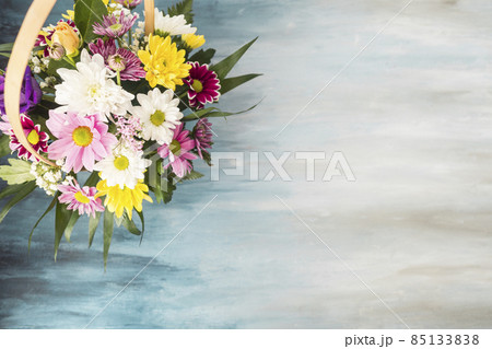 flower bouquet wicker basket placed table. High quality photo 85133838