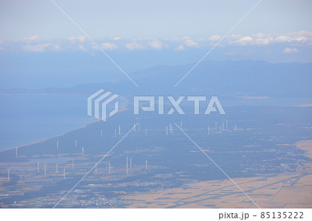 岩木山山頂から津軽半島を望む 85135222