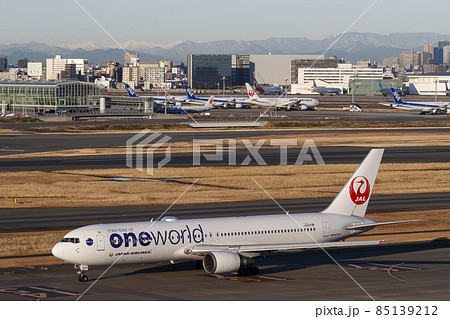 羽田空港 空気が澄んだ冬の景色 羽田空港 空気が澄んだ冬の景色 85139212