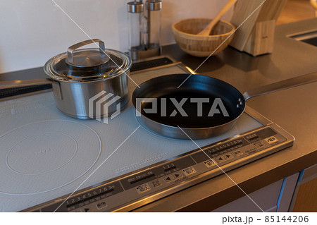 オシャレなコンロ　高級コンロ 85144206