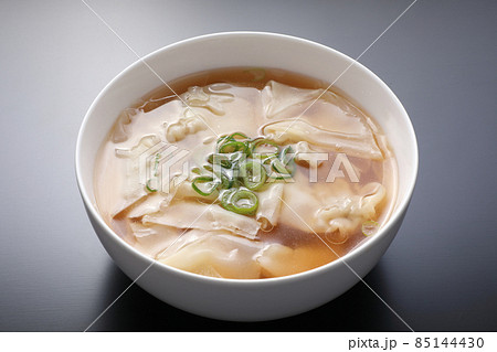 ワンタンスープ 85144430