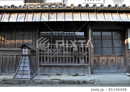 レトロな町の風景　和歌山県湯浅町 85146498