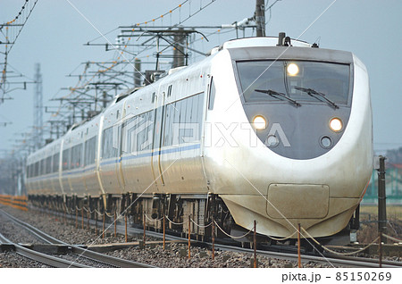 北陸本線　美川－加賀笠間　JR西日本　681系　W12＋T35＋T26編成（金沢）　サンダーバード 85150269