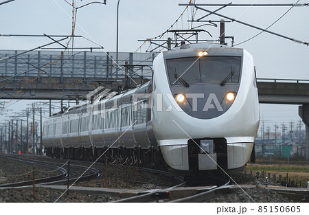 北陸本線　加賀笠間－美川　JR西日本　683系　T23＋T32＋T11編成（金沢）　サンダーバード 85150605