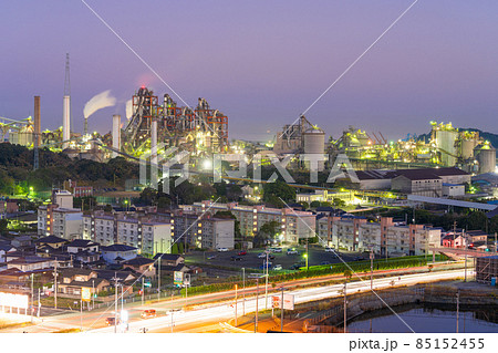 北九州の工場夜景・福岡県苅田町 85152455