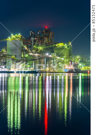 北九州の工場夜景・福岡県苅田町 北九州の工場夜景・福岡県苅田町 85152475