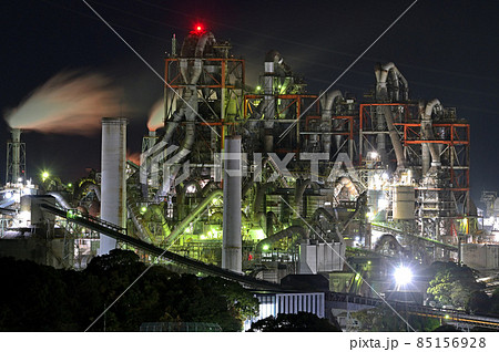 苅田町の工場夜景 85156928
