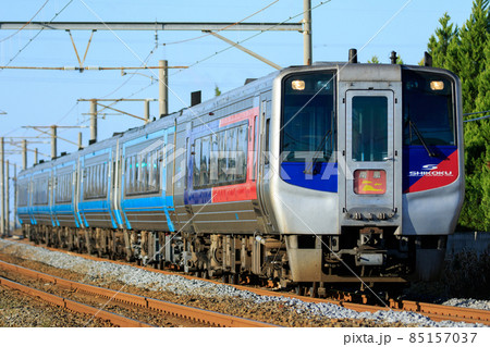 N2000系 特急「南風」(JR四国) N2000系 特急「南風」(JR四国) 85157037